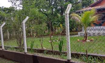 Imagem 6: Chácara para venda possui 1.511 m2, casa muito boa e pomar