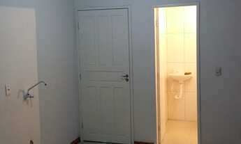 Imagem 5: Barbada casa com terreno frente e fundos