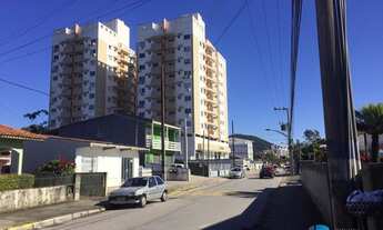 Imagem 3: Casa de 3 quartos com piscina no Rio Caveiras