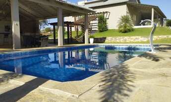 Imagem: Chácara de lazer com piscina e área de