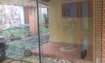 Imagem 7: Casa de condomínio para venda possui 2000 metros quadrados com 5 quartos