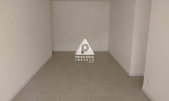 Imagem 3: Cobertura em Botafogo, 3 quartos, piscina, sauna, salão de festas e uma vaga na escritura