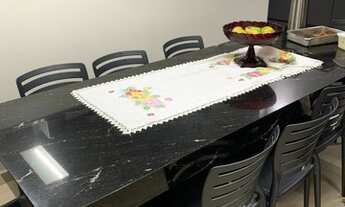 Imagem 7: Lindo Sobrado no Bairro Jardim Iririú com 206 metros quadrados