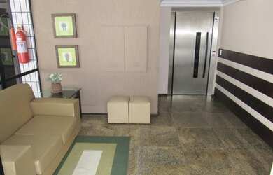 Imagem 3: Apartamento com 4 quartos sendo 1 suíte, wc social, wc serviço, varanda, armários, 2 vagas