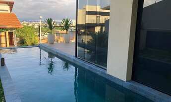 Imagem 6: Casa de condomínio sobrado para venda possui 520 metros quadrados com 6 quartos