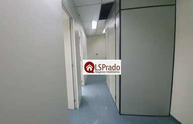 Imagem 7: Ao lado Metrô Barra Funda, conjunto com 2 banheiros, copa e 2 vagas!