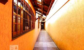 Imagem 2: Sobrado para venda tem 178 metros quadrados com 3 quartos em Jardim Santa Cecília - Guarul