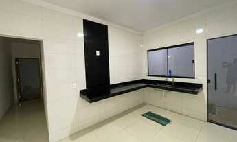 Imagem 4: Casa para venda com 200 metros quadrados com 2 quartos em Residencial Talismã - Goiânia