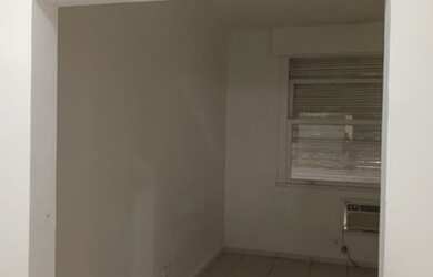 Imagem 7: Apartamento para venda possui 100 metros quadrados com 2 quartos em Copacabana - Rio de Ja