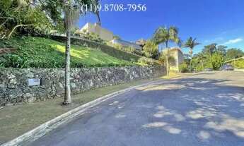 Imagem 3: Casa de condomínio para venda tem 494 metros quadrados com 4 quartos