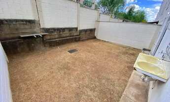 Imagem 4: Apto com armários planejados, quintal privt grande a 7 min do shopping Estç BH