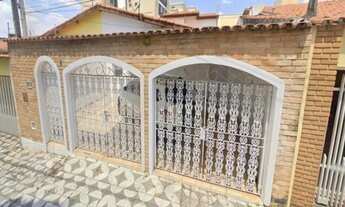 Imagem: Casa de 3 quartos para alugar no bairro