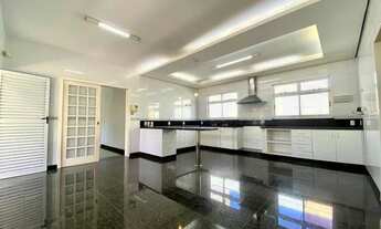 Imagem 2: Casa para aluguel tem 397 metros quadrados com 3 quartos CASA 3 Quartos, 6 Vagas no bairro