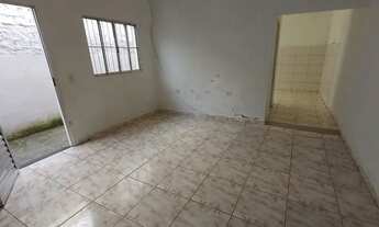 Imagem 3: ALUGO CASA R$800,00<br>BAIRRO JARDIM SÃO BERNARDINO<br>MUNICÍPIO DE SUZANO&lt
