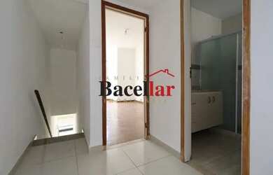 Imagem 2: Casa de Vila-À VENDA-Tijuca-Rio de Janeiro-RJ