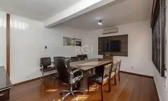 Imagem 2: Casa a venda, com 4 quartos e 4 vagas na Boa Vista