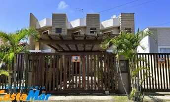 Imagem: Sobrado em Imbé, RS