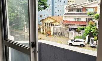 Imagem 5: Apartamento com 1 dormitório para alugar, 47 m² por R$ 1.598,47/mês - Portão - Curi