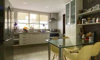 Imagem: Apartamento 233m² 4 quartos 3 suítes