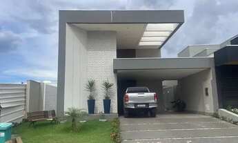 Imagem 1: Casa de condomínio térrea para venda possui 170 metros quadrados com 3 quartos