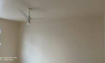 Imagem 4: Casa em ótimas condições, sem cobrança de condomínio e com armários embutidos na cozinha e