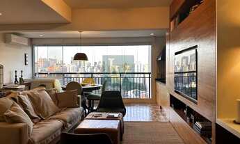 Imagem 3: Apartamento para locação reformado e totalmente mobiliado