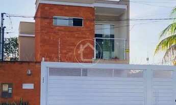 Imagem 2: SOBRADO COM 3 DORMITÓRIOS E SACADA