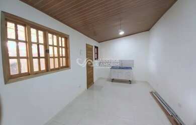 Imagem 4: ALUGO CASA COM 3 COMODOS, COM QUINTAL E VAGA DE GARAGEM COBERTA, JARDIM IRACEMA, VILA PREL