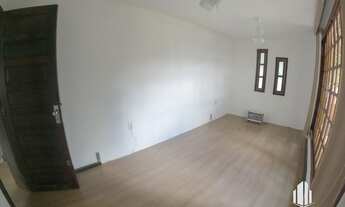 Imagem 5: PORTO ALEGRE - Casa Padrão - Medianeira