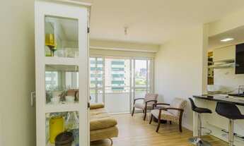 Imagem 3: Apartamento para venda tem 71 metros quadrados com 2 quartos em Rio Branco - Porto Alegre