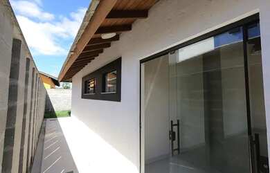 Imagem 2: Casa de 2 quartos para alugar no bairro Campeche