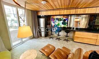 Imagem 2: Ótimo apartamento reformado, mobiliado com vista mar no Leblon!!!