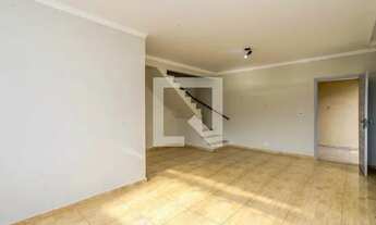 Imagem 2: Casa para Aluguel - Vila Galvão, 3 Quartos, 120 m2