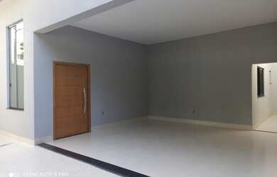 Imagem 2: Casa para venda com 145 metros quadrados com 3 quartos em Nossa Senhora Aparecida - Uberlâ