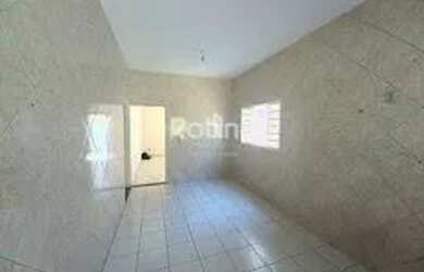 Imagem 5: Casa para aluguel, 3 quartos, 1 suíte, 3 vagas, Cidade Jardim - Uberlândia/MG