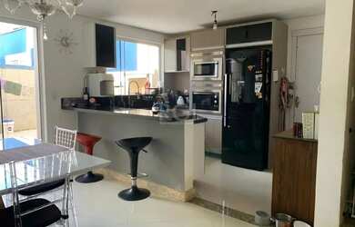 Imagem 5: Sobrado para Venda - 300m², 3 dormitórios, sendo 2 suites, 1 vaga - Hípica Jardins Do Prad