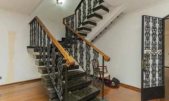 Imagem 5: Sobrado para venda possui 450 metros quadrados com 3 quartos em Jardim da Glória - São Pau