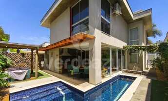 Imagem: Sobrado, 4 dormitórios, 2 escritóros suítes