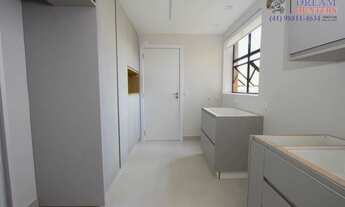 Imagem 2: Apartamento de 192m² no bairro Mossunguê, com 3 suítes, 4 banheiros e 3 vagas de garagem