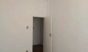 Imagem 4: Apartamento para aluguel possui 40 metros quadrados com 2 quartos em Centro - Juiz de Fora