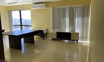 Imagem: Comercial no bairro Praia de Belas