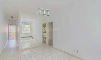 Imagem 4: Imóvel para aluguel tem 63 metros quadrados com 2 quartos em Azenha - Porto Alegre - RS