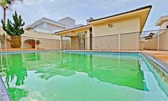 Imagem 3: Casa térrea com 03 suítes para locação no Condomínio Paineiras