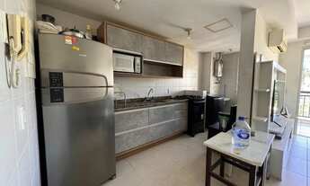 Imagem 5: Apartamento para Venda em Florianópolis, Abraão, 2 dormitórios, 1 suíte, 2 banheiros, 1 va