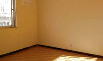 Imagem 4: Arsenal Imóveis vende-Apartamento com varanda de frente, para o 7 batalhão com 2 quartos