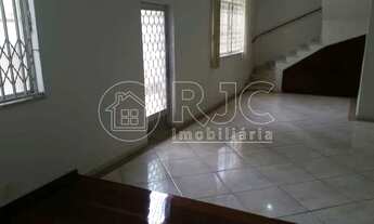 Imagem 2: Imóvel para venda possui 270 metros quadrados com 5 quartos em Andaraí - Rio de Janeiro