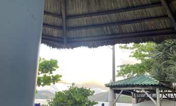 Imagem 2: Kitinete em pereque frente mar