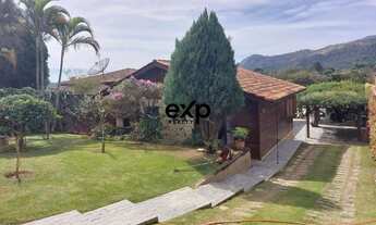 Imagem: Casa térrea em estilo rústico na Nova