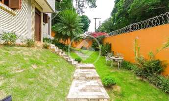 Imagem 2: LG/Imóvel para venda tem 240 metros quadrados com 4 quartos em Centro - Florianópolis - SC