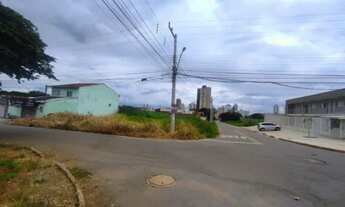 Imagem: Lote de Esquina - Vila Rosa - 2 quadras